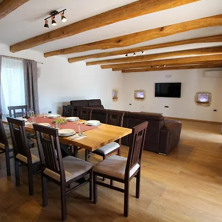 Vila Arsini - Sa 3 Sobe Za Do 6 Osoba, - Dracevac * Poreč